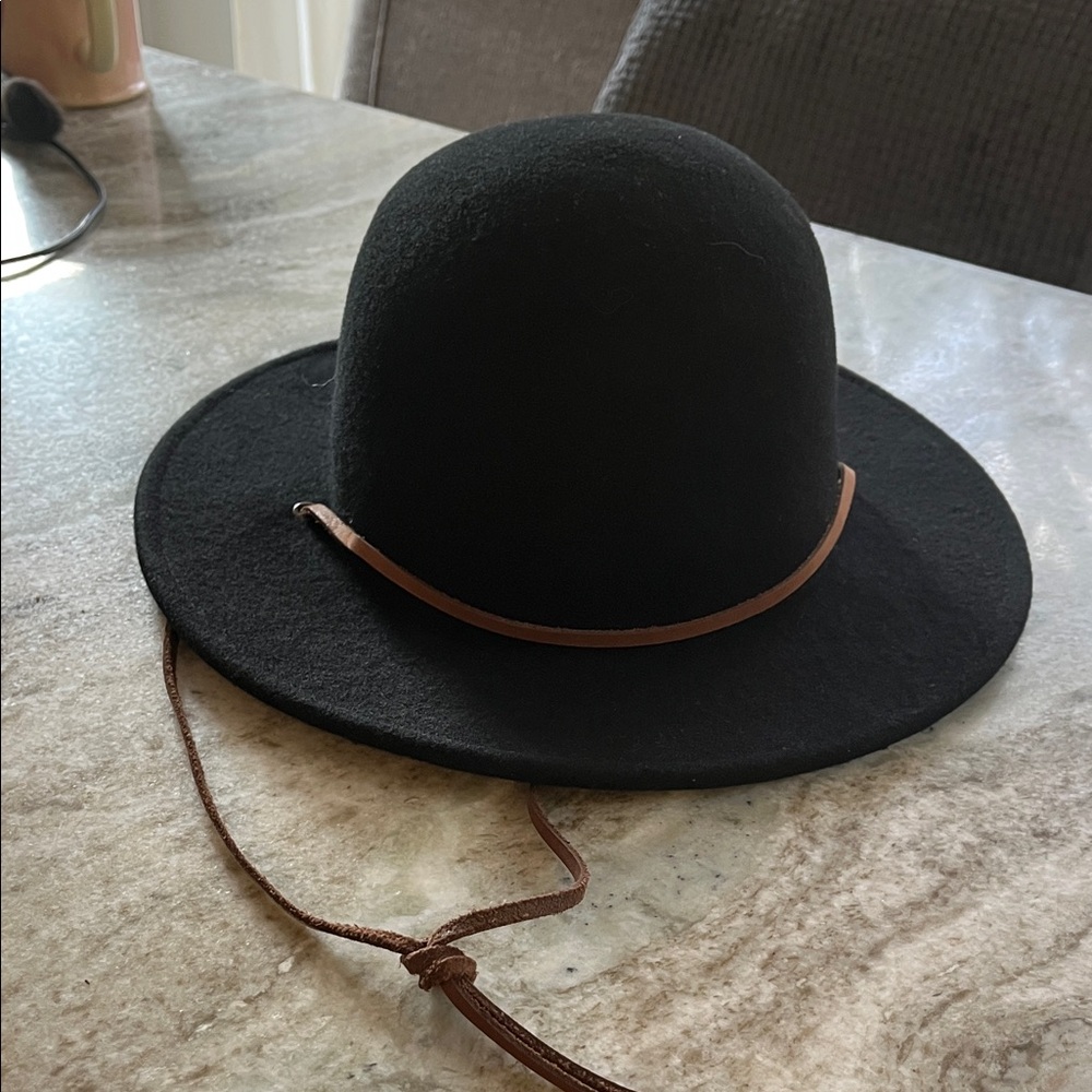 Black Brixton 100% wool Hat with Brown leather Band